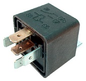 Aire Acondicionado - Bocina - Electroventilador - Luces - Anti niebla - Trabapuertas - Bomba de combustible - Antena Eléctrica - Calefacción