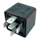 Auxiliar - Faros - Bocina - Sistema Advertencia - Alta y Baja - Electroventilador - Luz de Retroceso - Freno Acoplado - Arranque